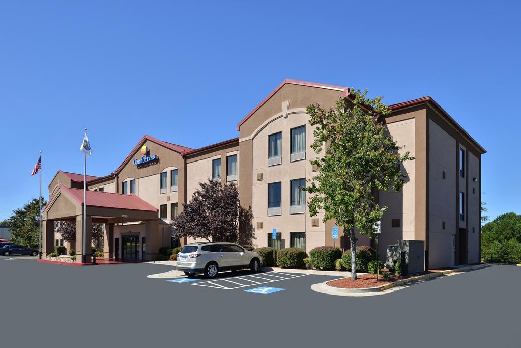 Comfort Inn & Suites At Stone Mountain Exterior foto