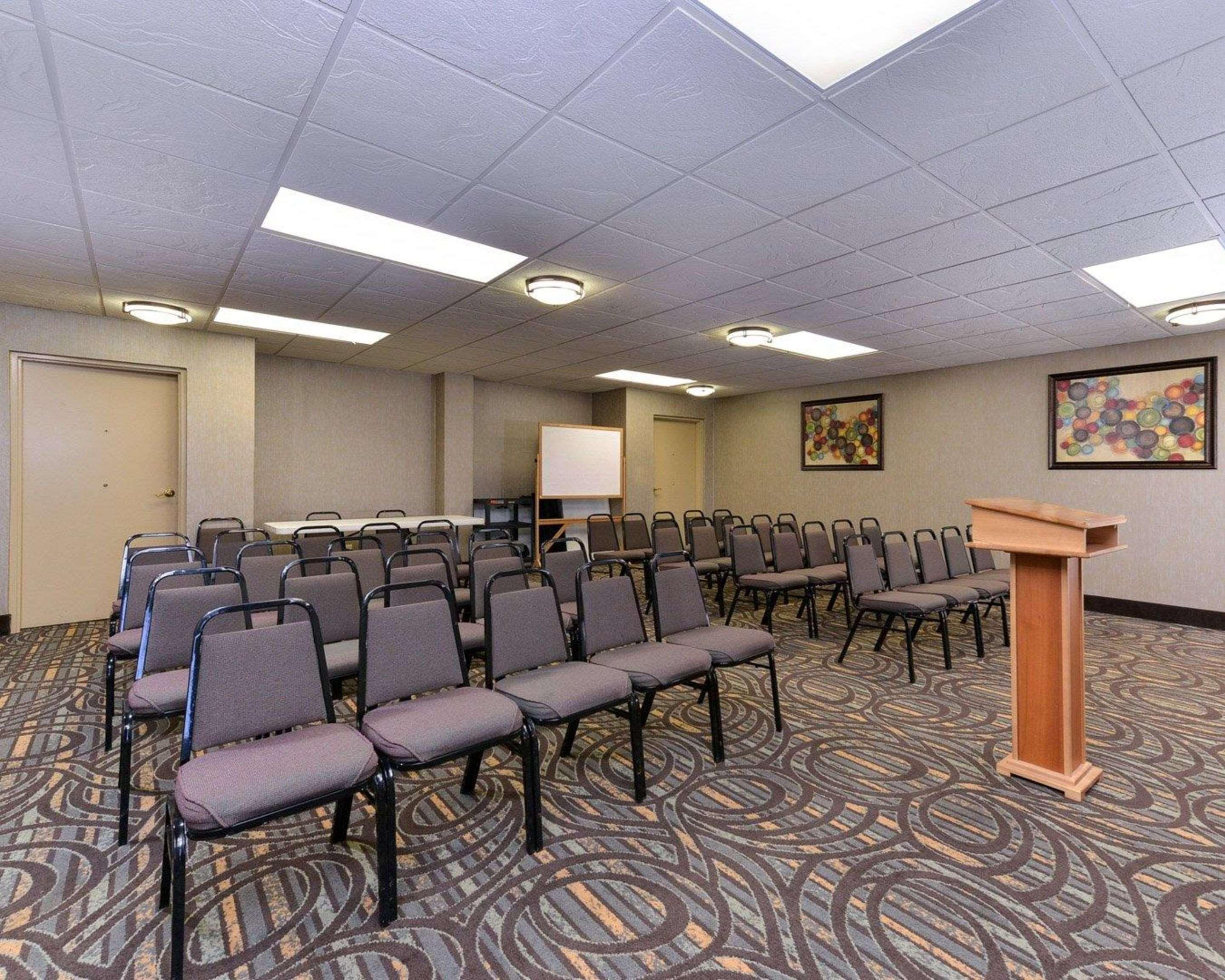 Comfort Inn & Suites At Stone Mountain Exterior foto