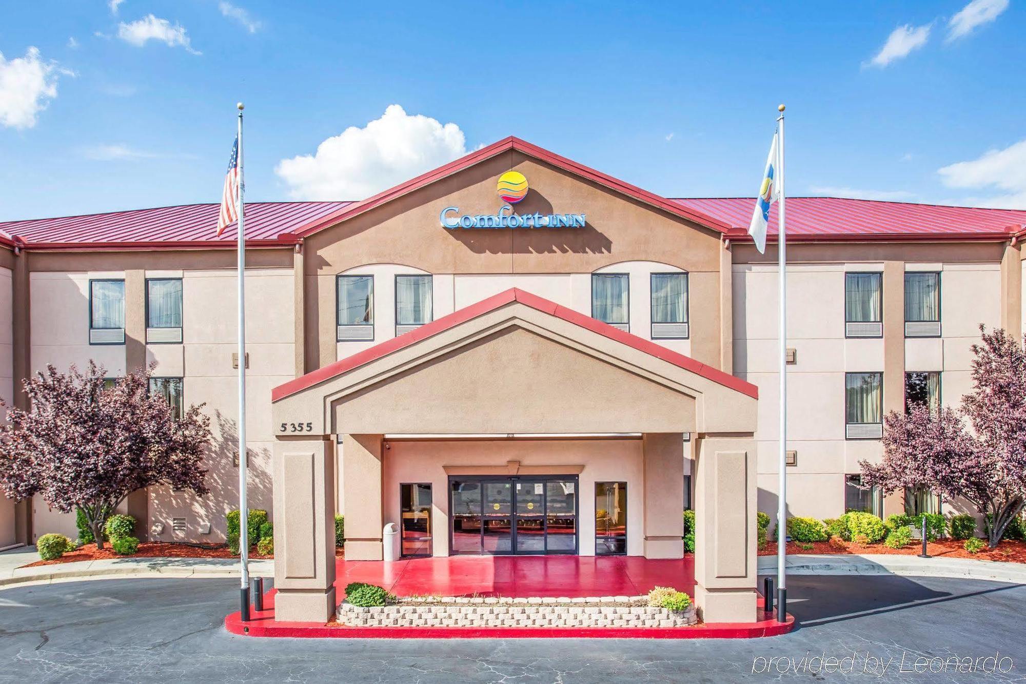 Comfort Inn & Suites At Stone Mountain Exterior foto